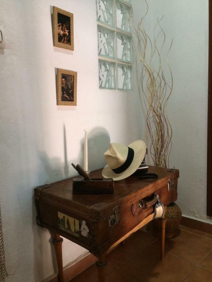 La Casita Santa Barbara Pension Macastre Buitenkant foto
